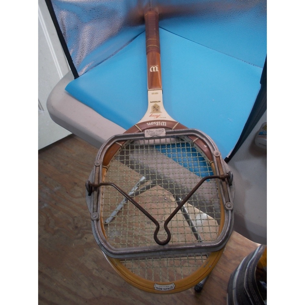 Vintage Wilson Billie Jean King Autograph Wood Tennis Racquet Spalding Press